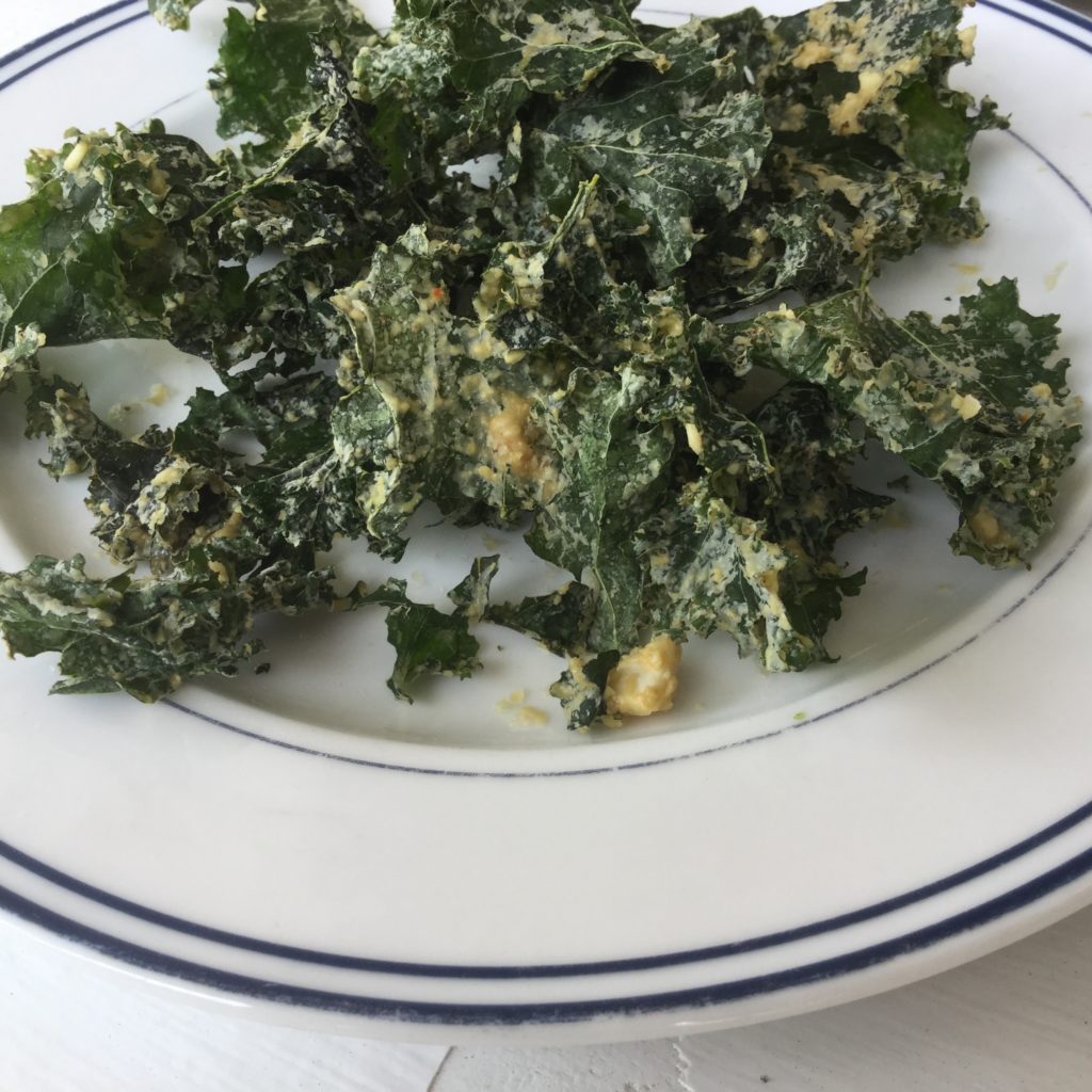 Cheezy Kale Chips | Raw | Vegan | Gluten Free | Healthy Recipes | Clean Eating