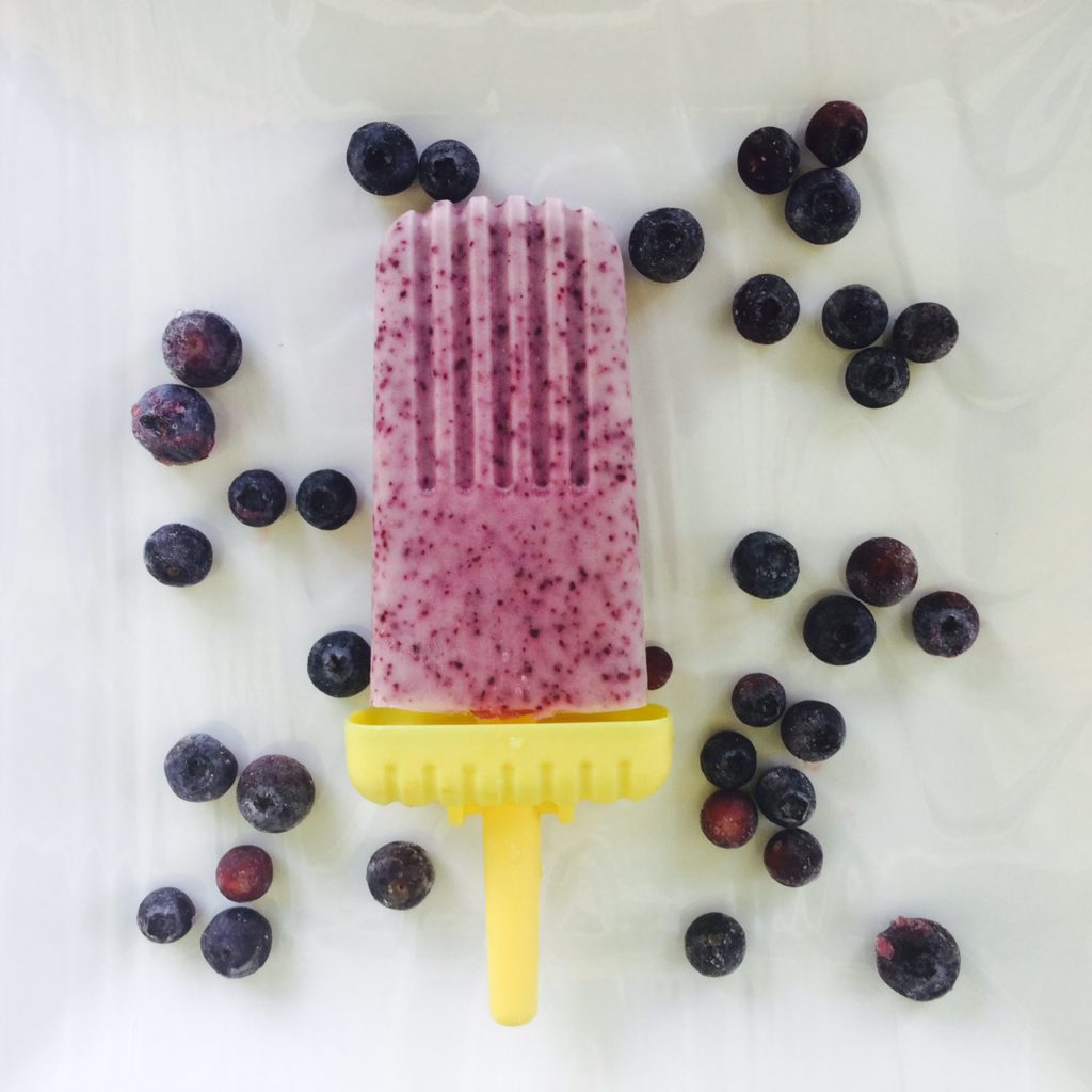 Blueberry Coconut Cream Popsicles. Vegan & Gluten Free | Dairy Free | Healthy Recipes | Clean Eating 
