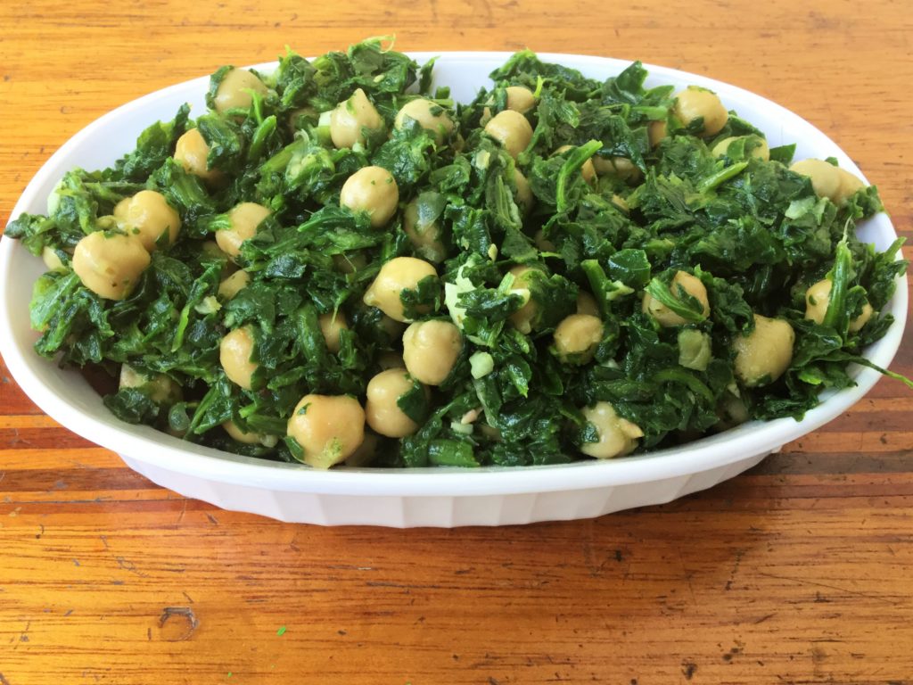 Sauteed Spinach with Garlic and Chickpeas | Vegan | Gluten Free | Healthy Eating Recipes | Vegetables | Healthy Dinner | 