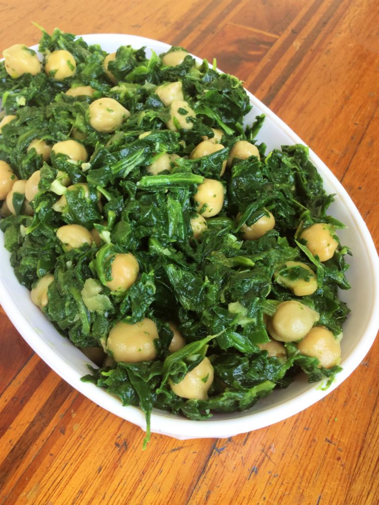 Sauteed Spinach with Garlic and Chickpeas | Vegan | Gluten Free | Healthy Eating Recipes | Vegetables | Healthy Dinner |