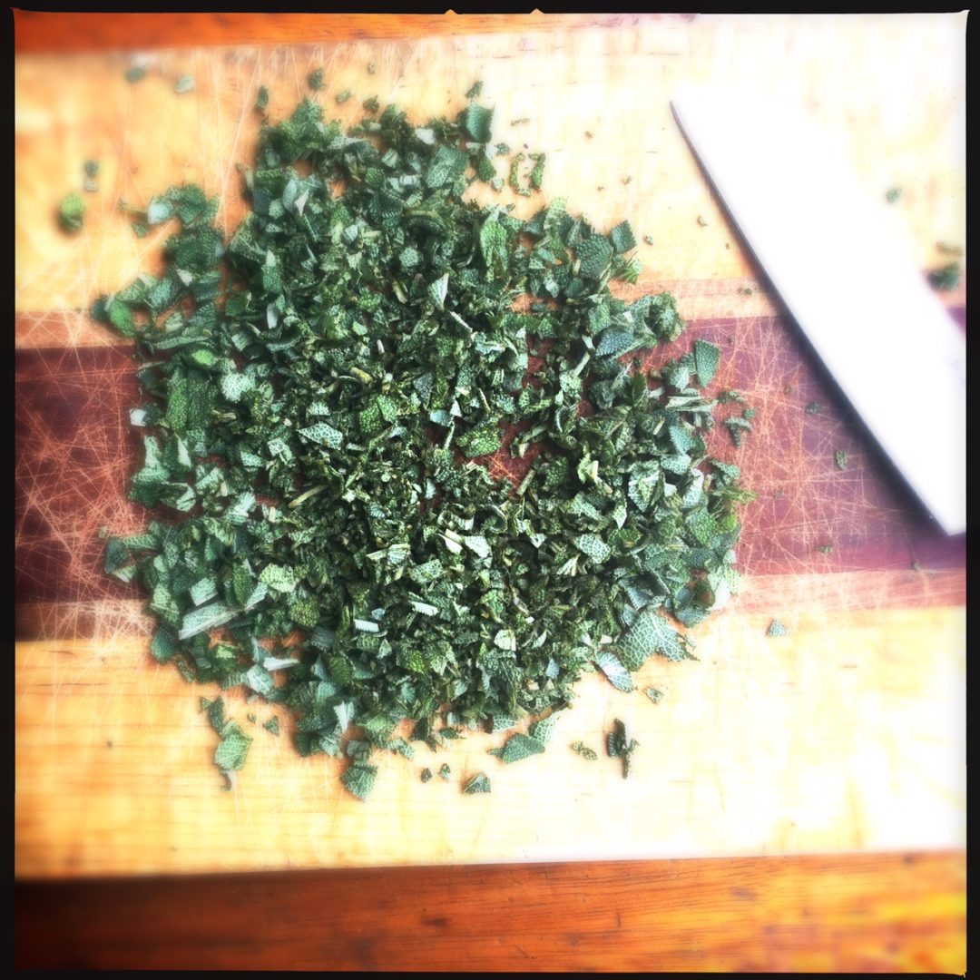 How to Make Sage Honey ( For Sore Throat & Coughs ) My Healthy