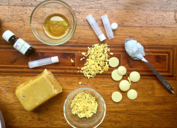 How to Make Homemade All Natural Chocolate Lip Balm | DIY | Crafts | My Healthy Homemade Life How to Make Homemade All Natural Chocolate Lip Balm | DIY | Crafts | My Healthy Homemade Life