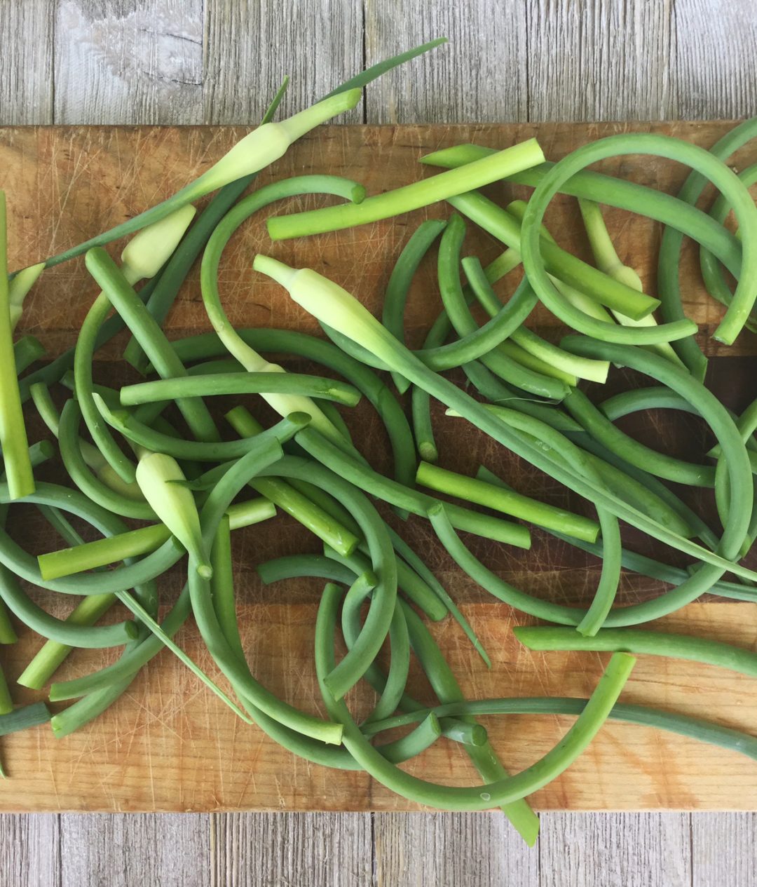 How to Use Garlic Scapes & THE BEST Vegan Garlic Scape Pesto Recipe