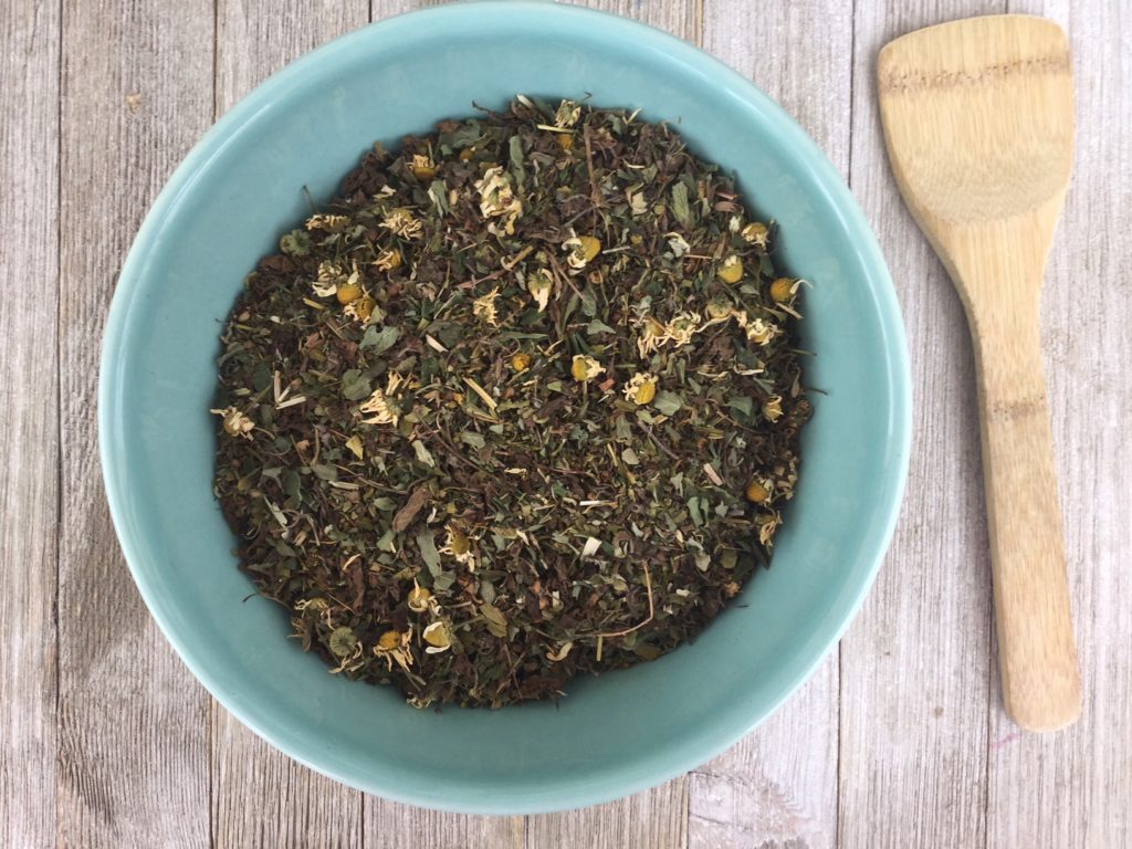 Relaxing Stress Day Tea | Herbs for Stress | Herbal Tea | Home Remedies | Catnip | Lemon Balm | Holy Basil | Chamomile | Skullcap | My Healthy Homemade Life | #herbal #tea #homeremedies