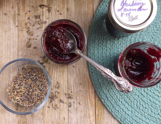 Low Sugar Blueberry Lavender Jam | Healthy Recipes | Herbal Home Remedies | Self Sufficiency | Preserving | My Healthy Homemade Life | #jam #herbs #lavender